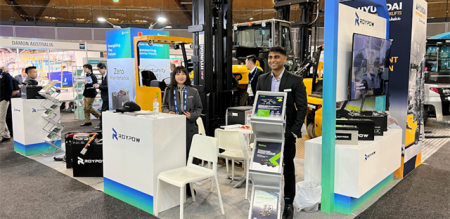 Лидер в области литиевых батарей ROYPOW обеспечивает будущее погрузочно-разгрузочных работ